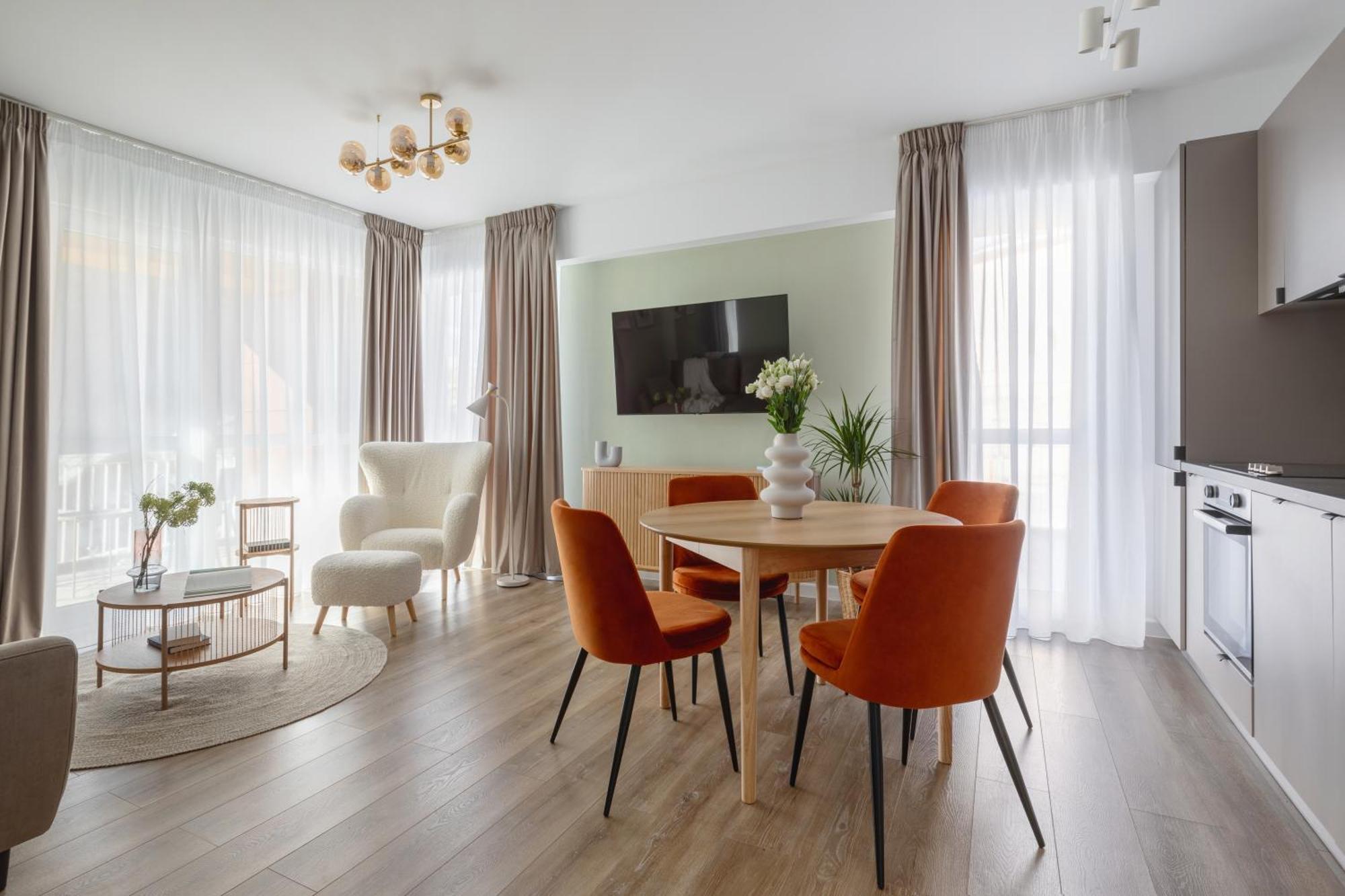 Dream Garden Apartment With Free Parking 锡纳亚 外观 照片