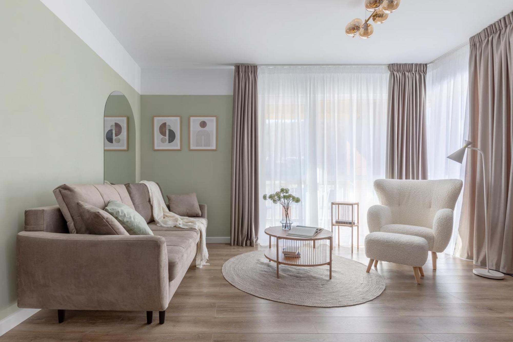 Dream Garden Apartment With Free Parking 锡纳亚 外观 照片