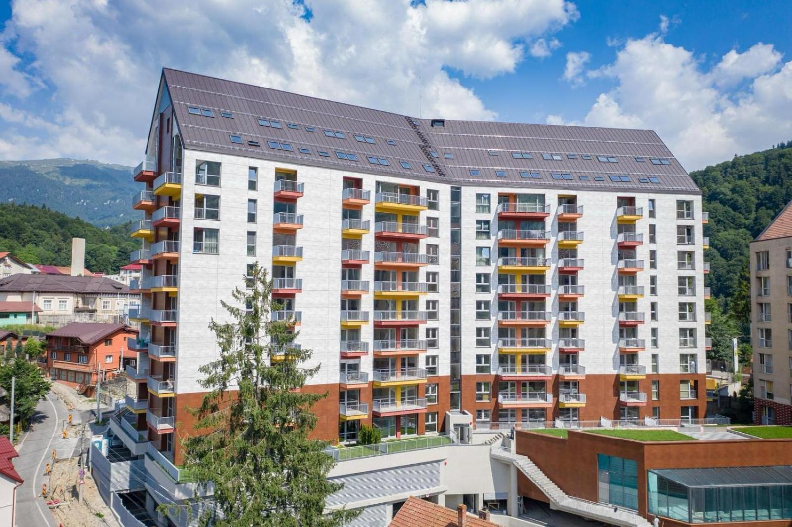 Dream Garden Apartment With Free Parking 锡纳亚 外观 照片